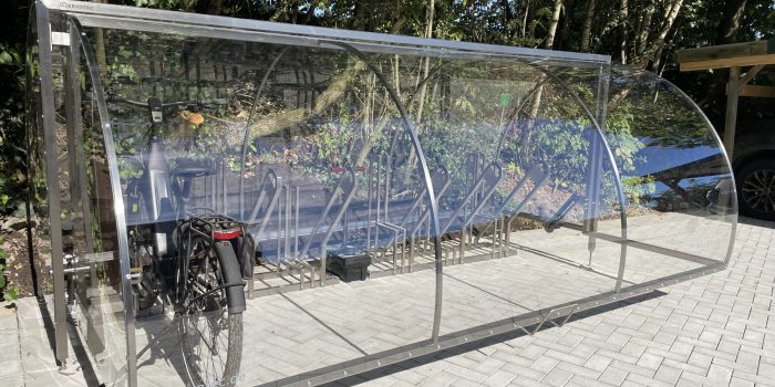 abschliessbare Fahrradgarage eine durchsichtige abschliessbare Fahrradgarage